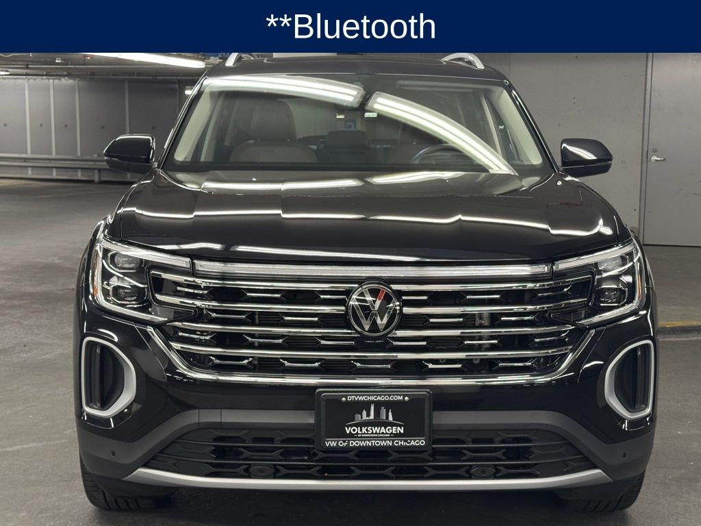 2024 Volkswagen Atlas 2.0T SEL 32