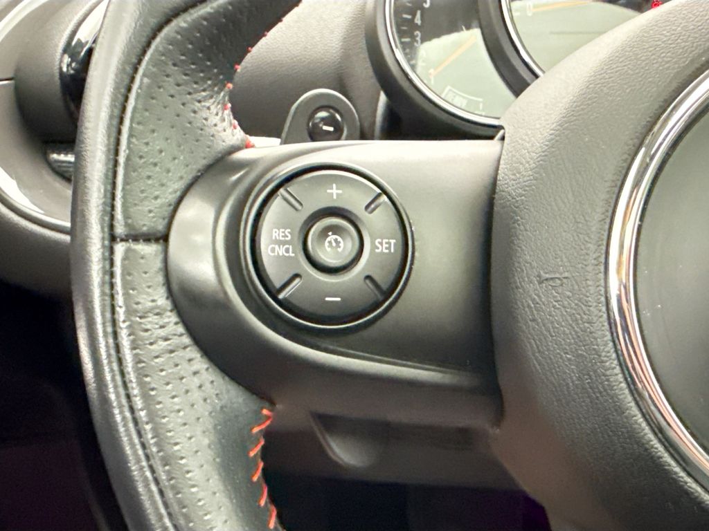 Thumbnail: 2019 MINI Cooper Clubman - 11