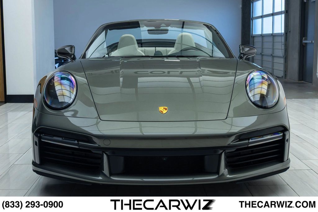 2023 Porsche 911