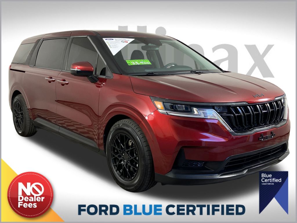 2024 Kia Carnival LX Seat Pkg's photo