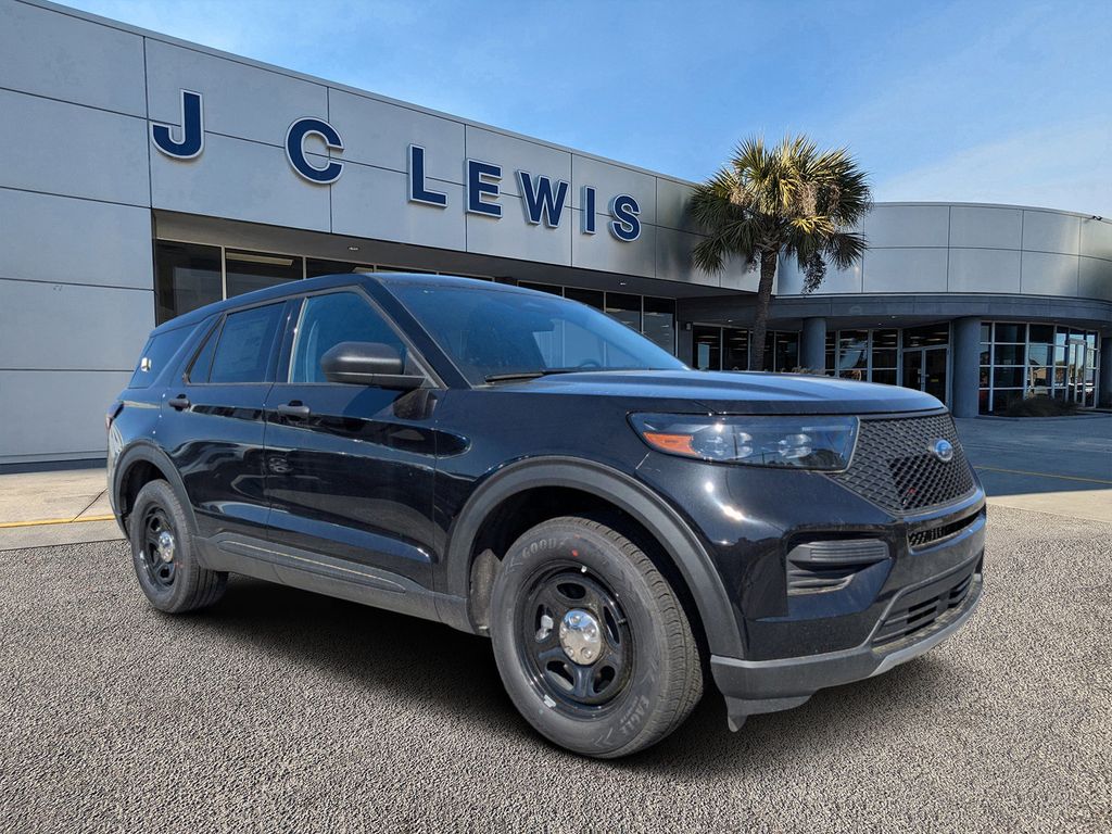 2025 Ford Police Interceptor Utility 