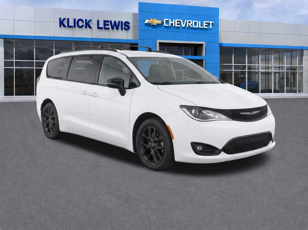 2018 Chrysler Pacifica Touring L Plus White at Bob Ruth Ford