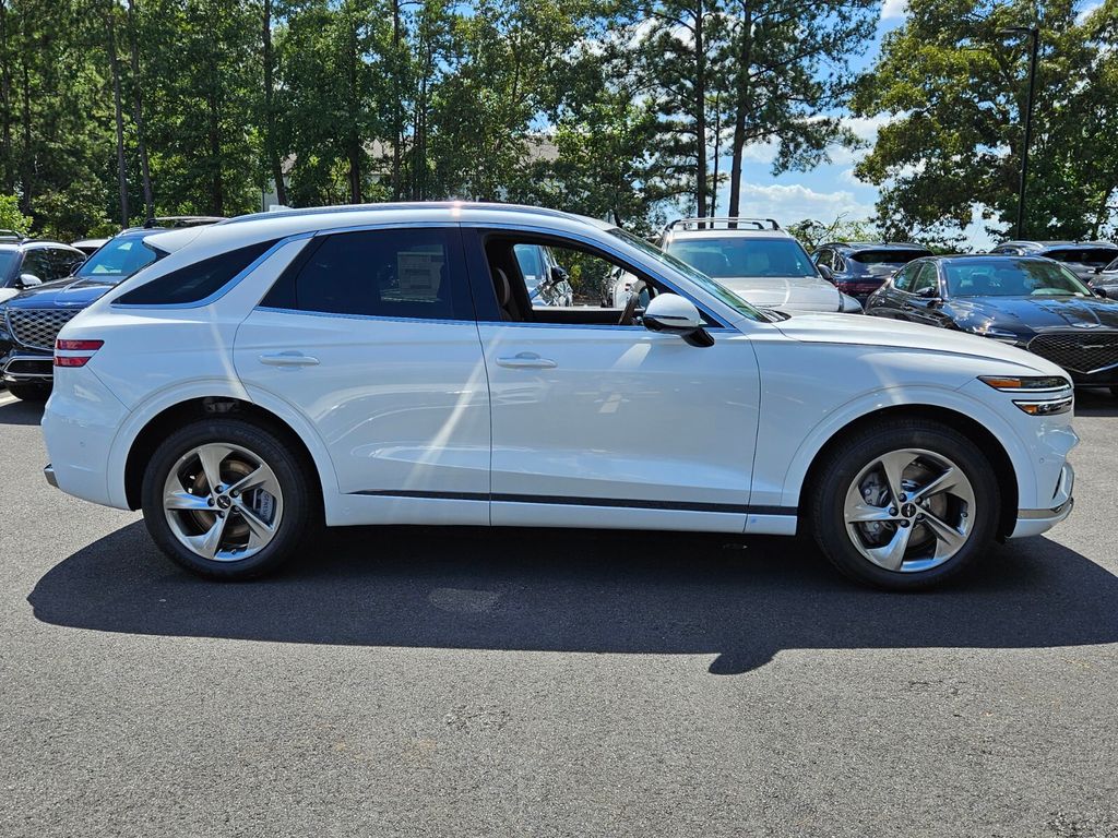 New 2026 White Genesis 2.5T Advanced image 13