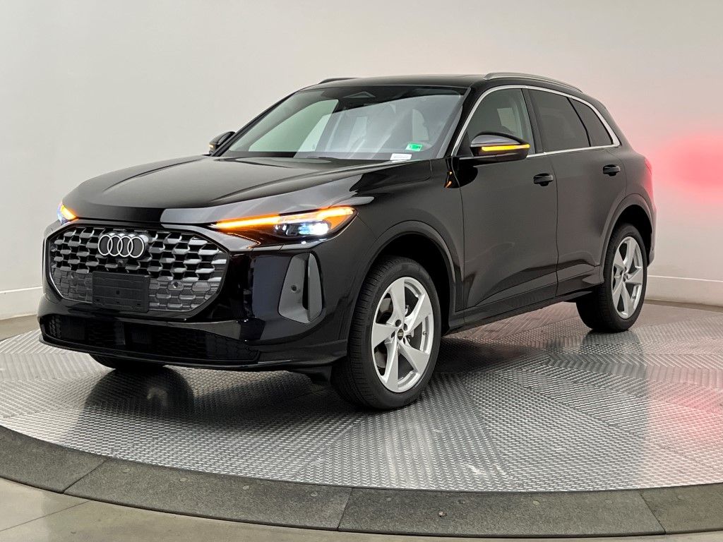 Thumbnail: 2025 Audi Q5 - 2