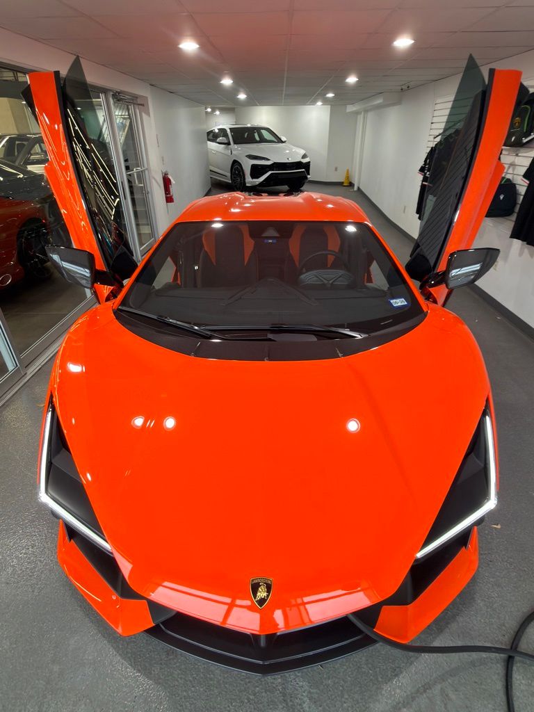 Arancio Apodis Metallic 2025 Lamborghini Revuelto AWD Coupe All-Wheel Drive 8-Speed Dual Clutch