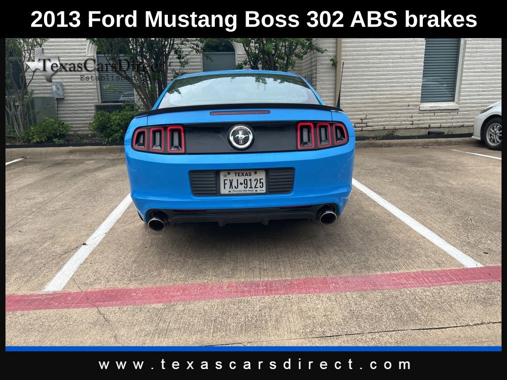 2013 Ford Mustang Boss 302 photo
