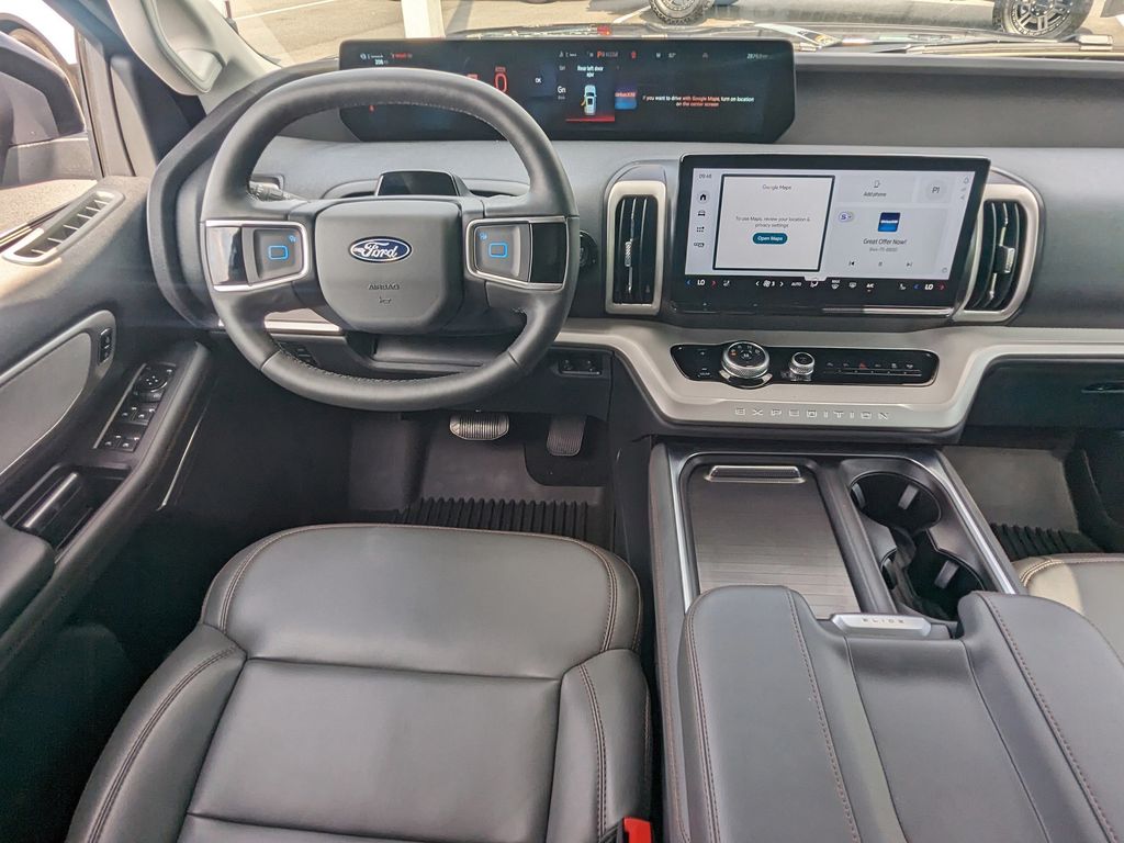 2025 Ford Expedition Active
