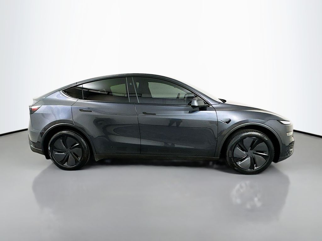 Thumbnail: 2026 Tesla Model Y - 4