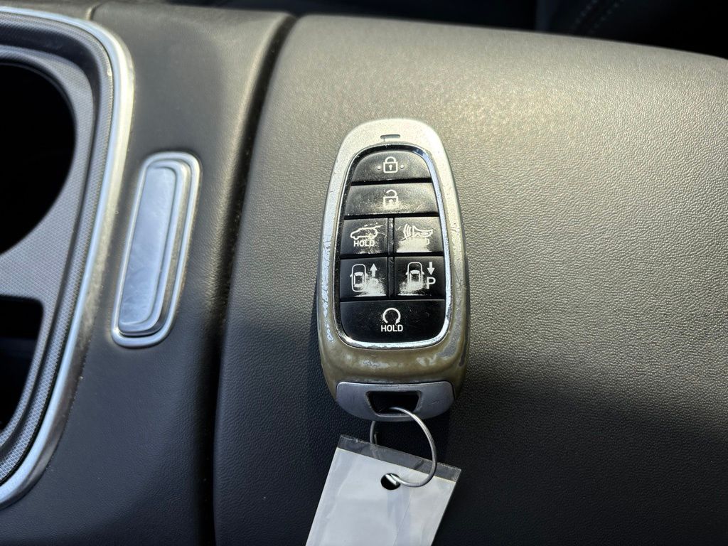 Used 2022 Hyundai Santa Fe SUV