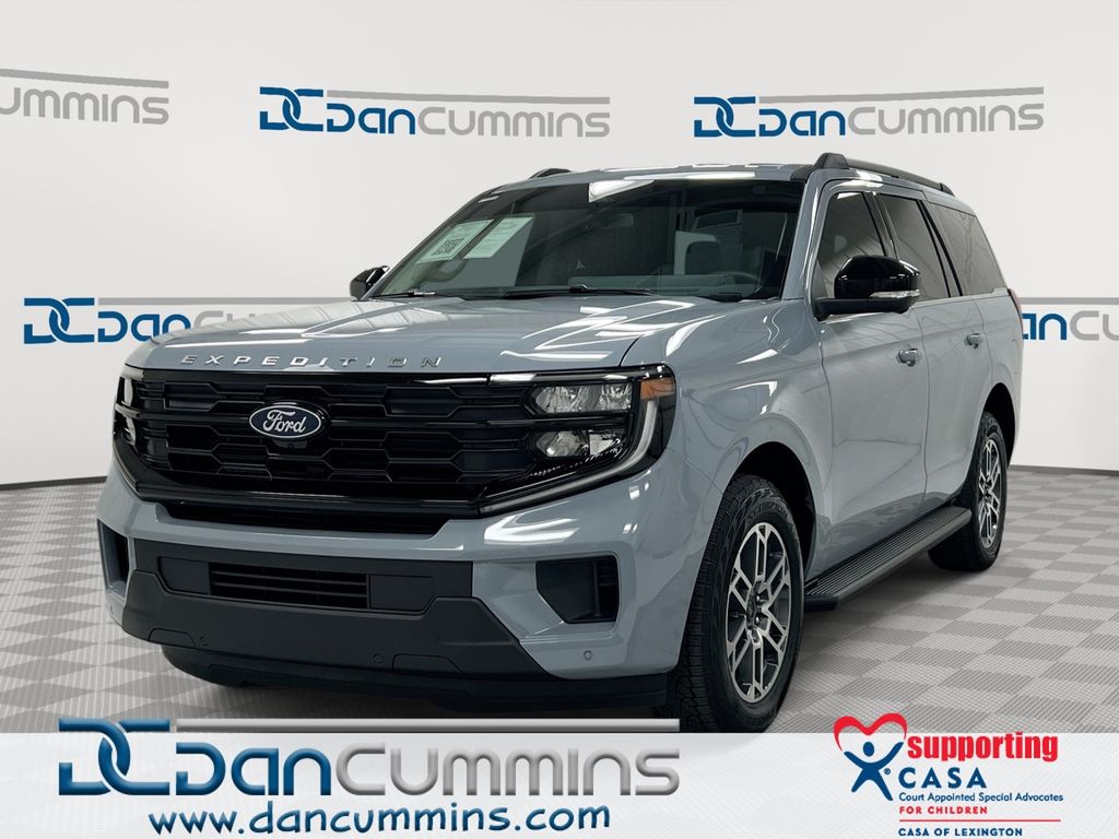 Gray Metallic 2026 Ford Expedition Active 4WD SUV / Crossover Four-Wheel Drive Automatic