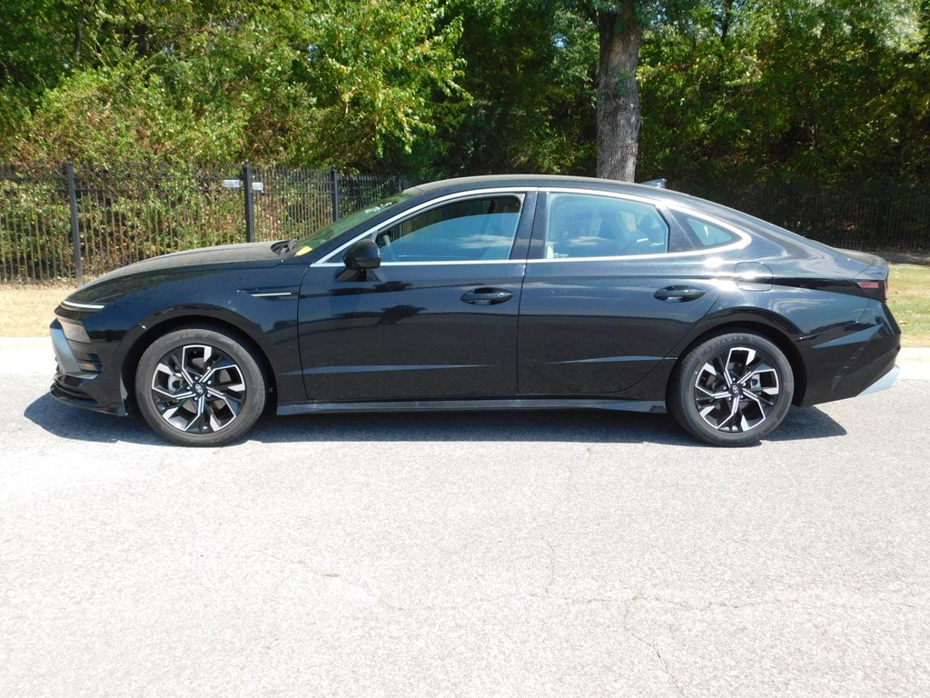 Thumbnail: 2025 Hyundai Sonata - 8