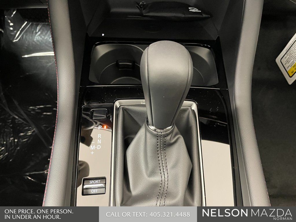 2026 Mazda Mazda3 Carbon Edition - Photo 33
