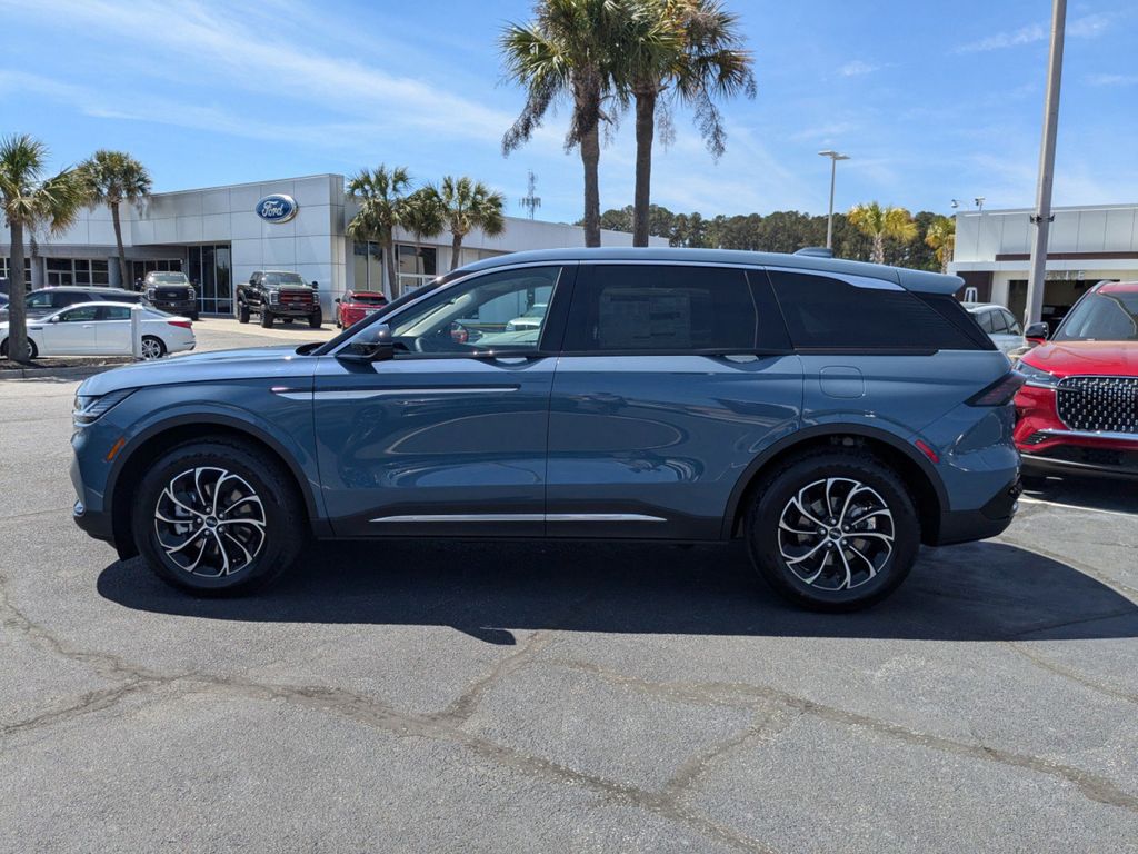 2025 Lincoln Nautilus Hybrid Premiere