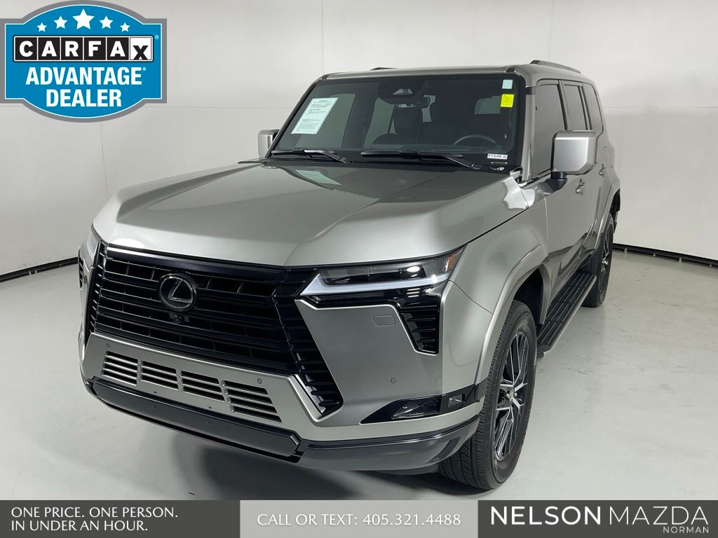 2025 Lexus GX 460 550 Premium's photo