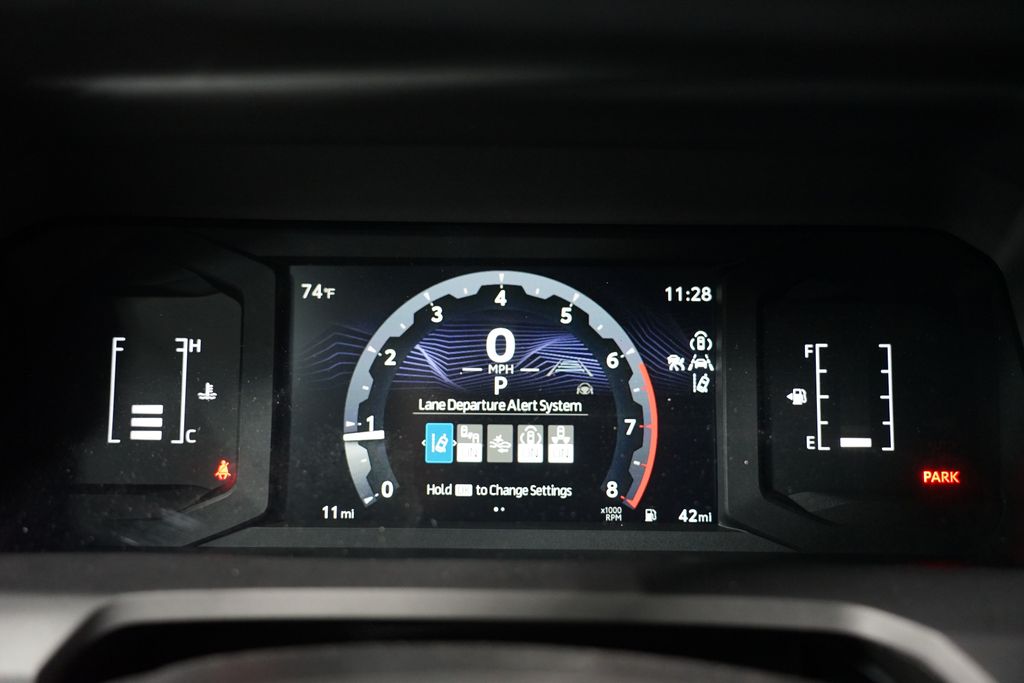 2025 Toyota Tacoma SR5 16