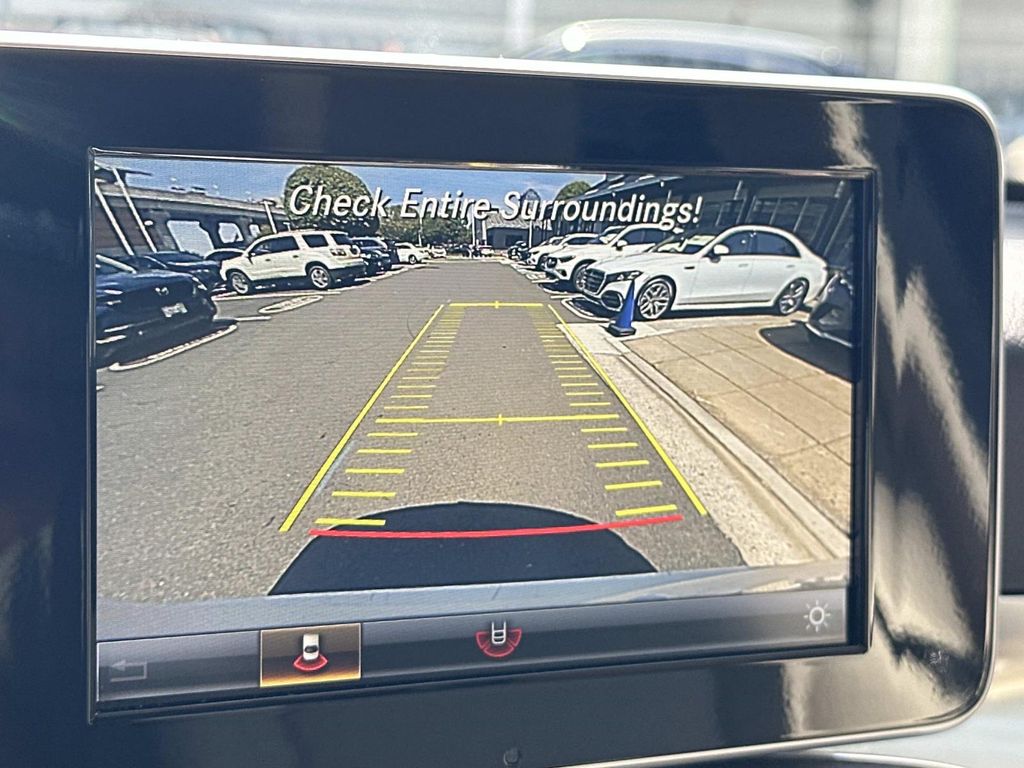 Thumbnail: 2019 Mercedes-Benz GLC - 22