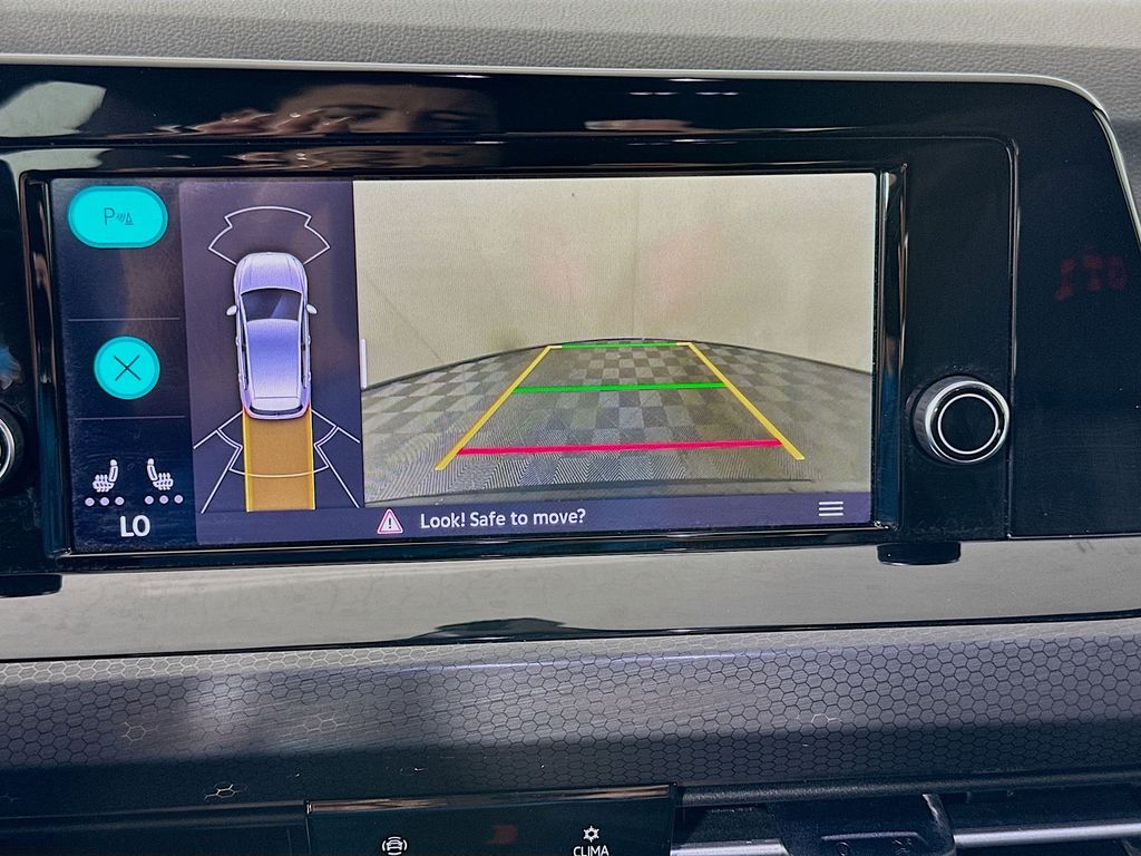 Thumbnail: 2024 Volkswagen Golf - 13