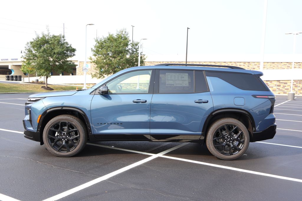Thumbnail: 2026 Chevrolet Traverse - 4
