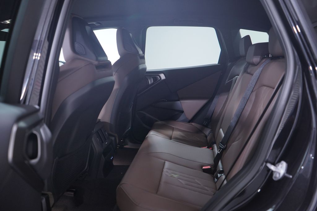 Thumbnail: 2026 BMW X3 - 9
