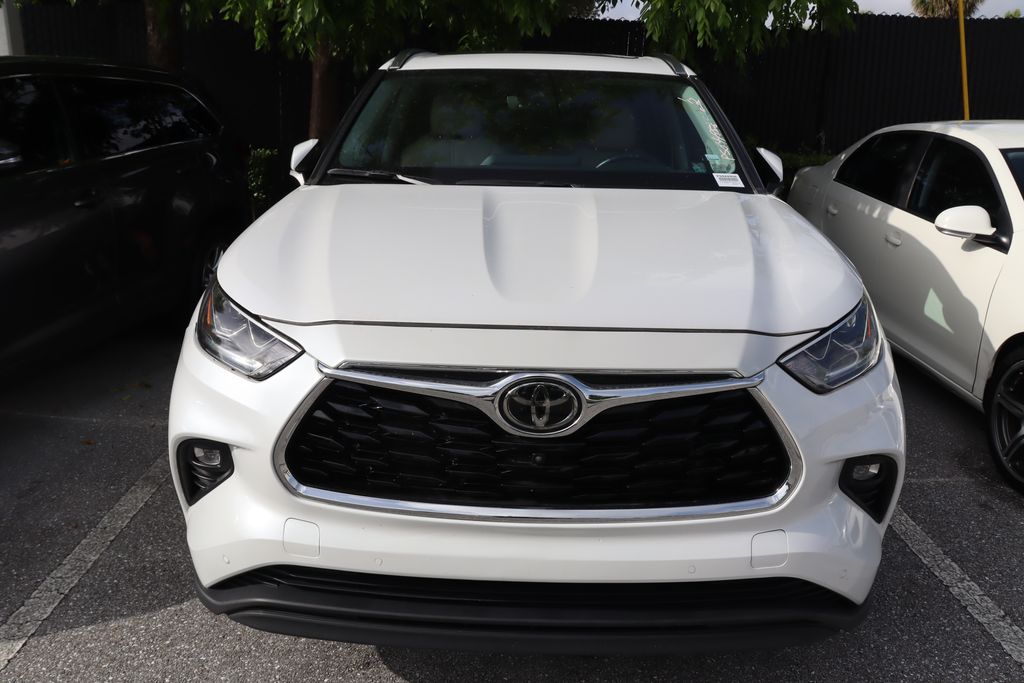 2023 Toyota Highlander L 5