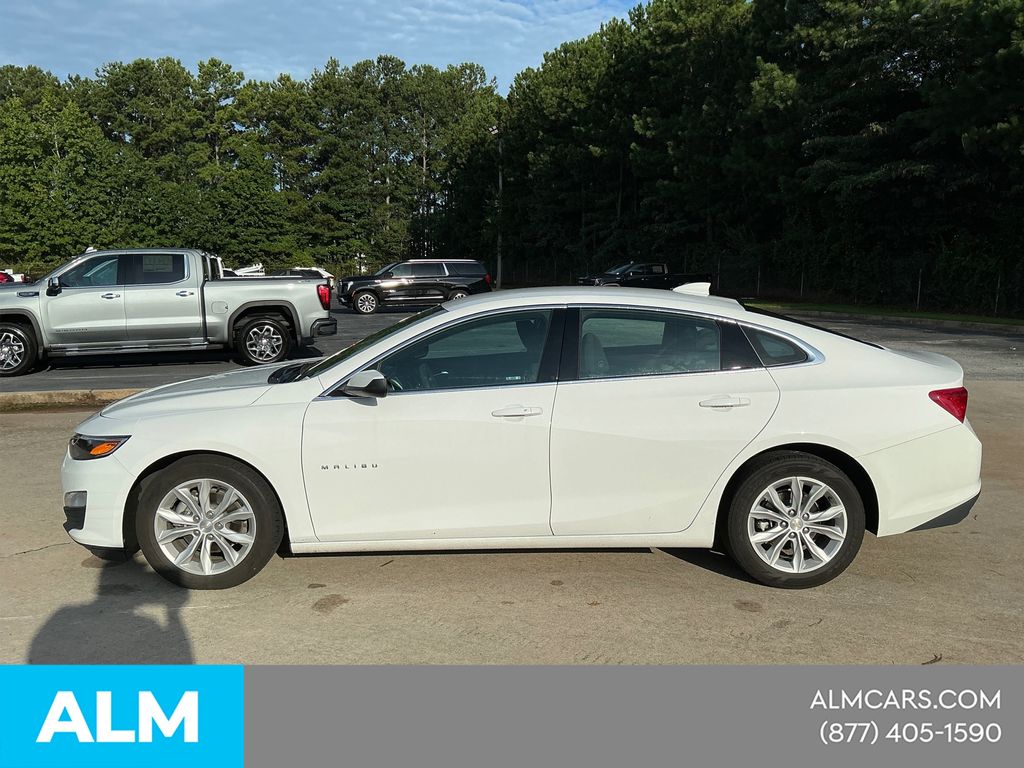 Used 2025 White Chevrolet LT image 2