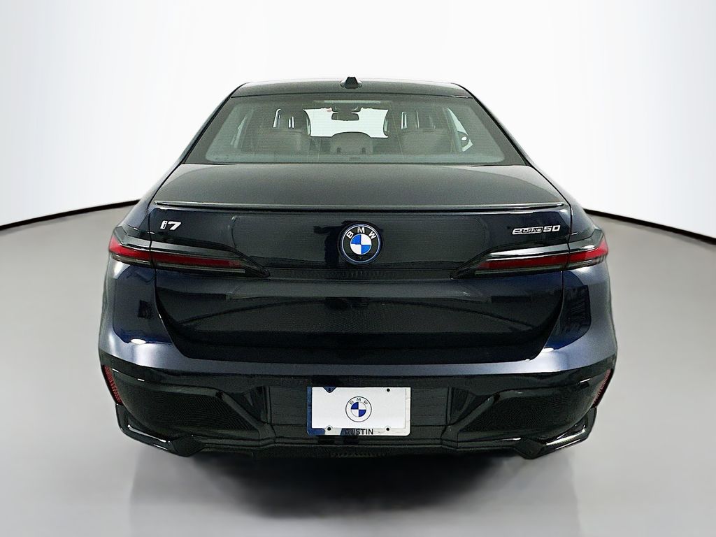 Thumbnail: 2025 BMW i7 - 6