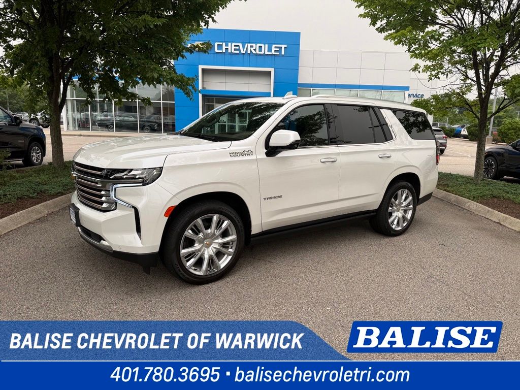 White (Iridescent Pearl Tricoat) 2024 Chevrolet Tahoe SUV / Crossover Four-Wheel Drive 