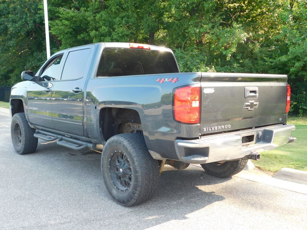 Thumbnail: 2018 Chevrolet Silverado 1500 - 3