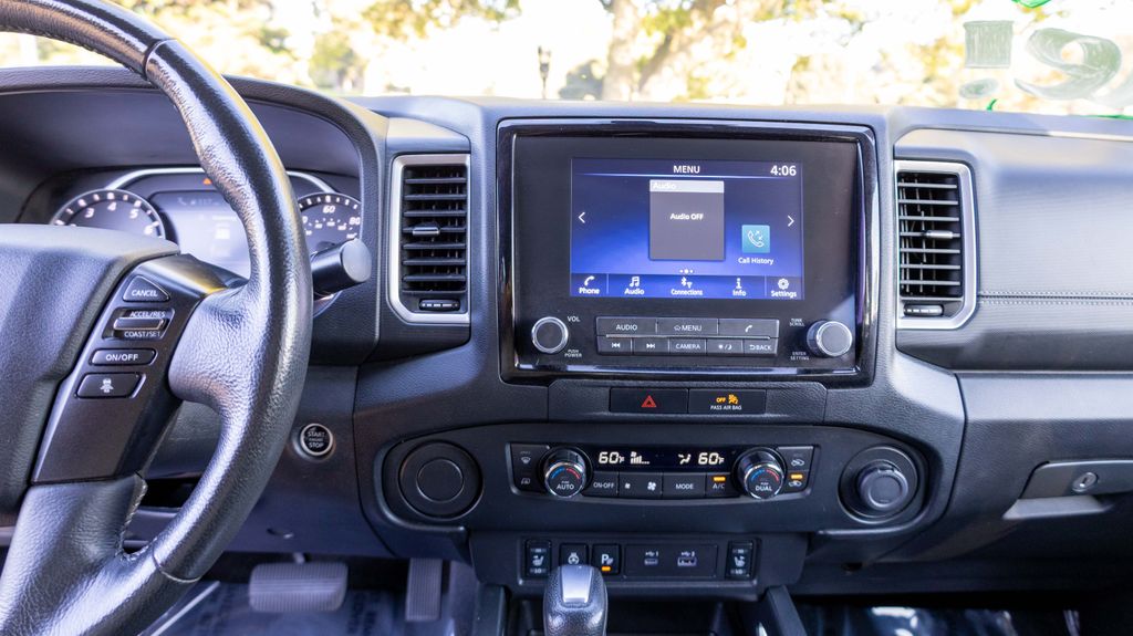 Used 2023 Nissan Frontier SV 4D Crew Cab