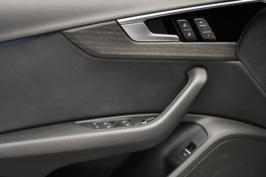 2021 Audi A4 Premium 32