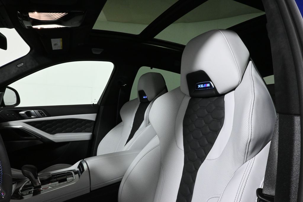 Thumbnail: 2026 BMW X6 - 16