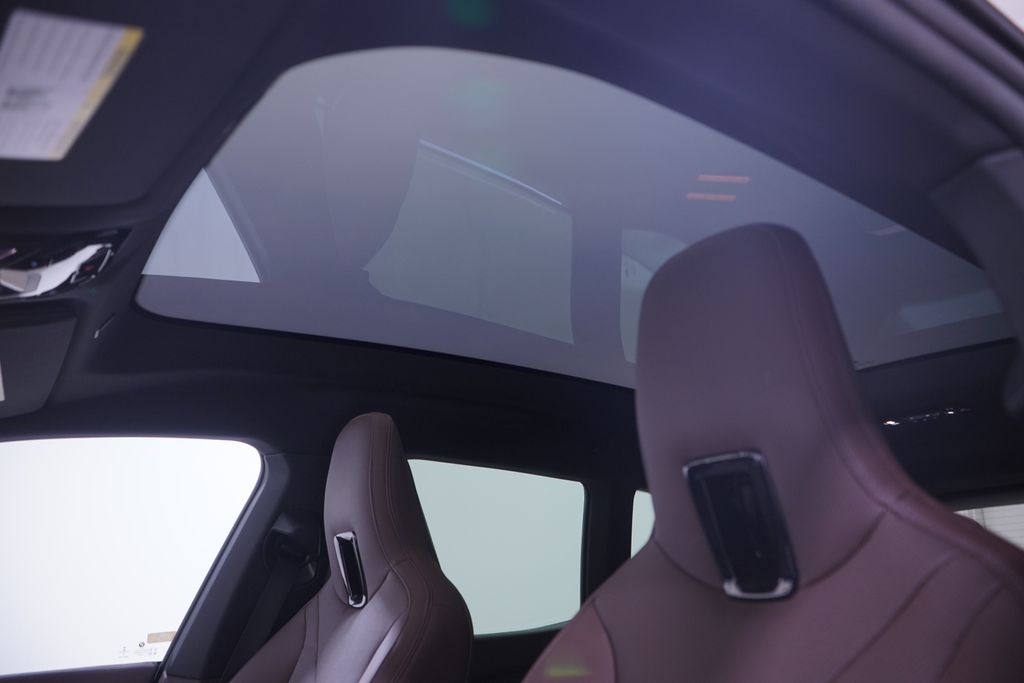 Thumbnail: 2023 BMW iX - 8