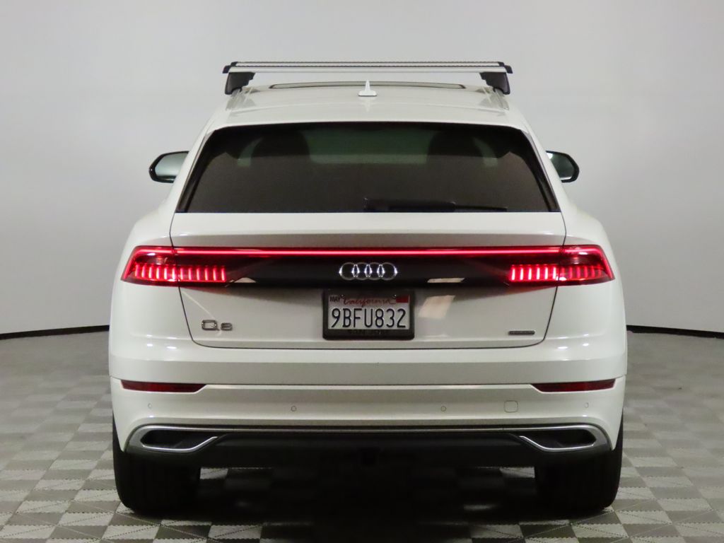 Thumbnail: 2022 Audi Q8 - 4