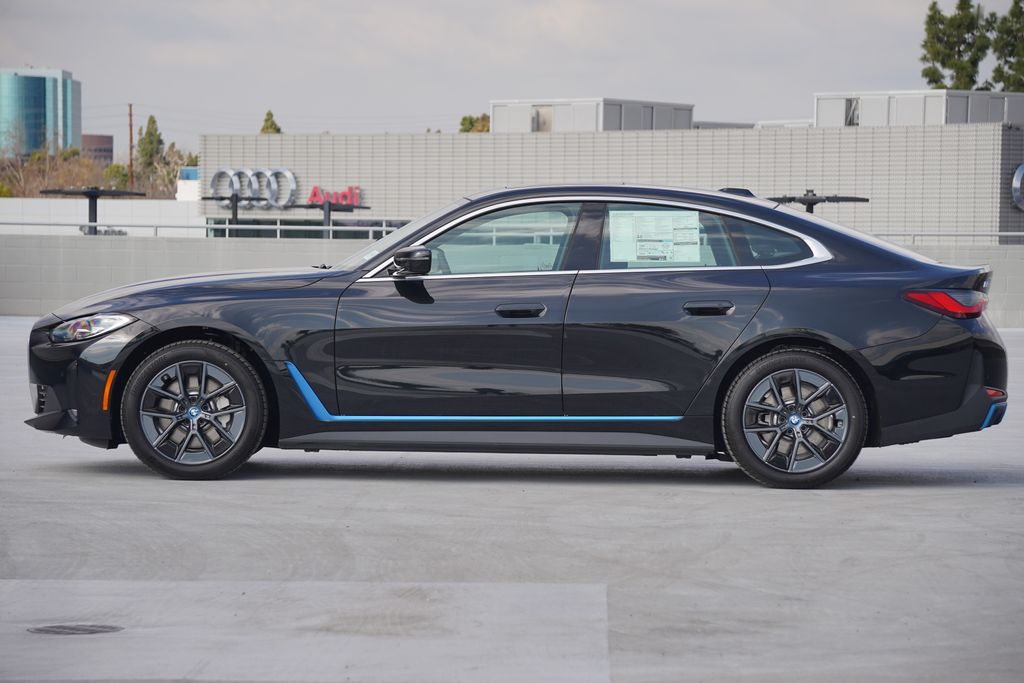 2024 BMW i4 eDrive35 4