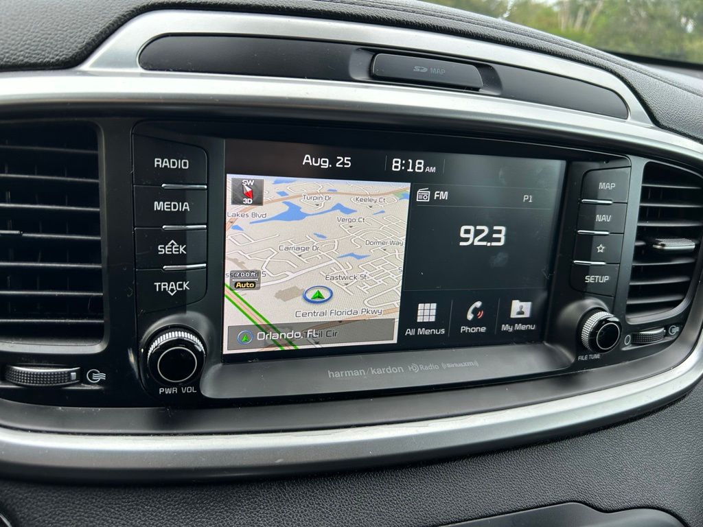 Thumbnail: 2019 Kia Sorento - 26