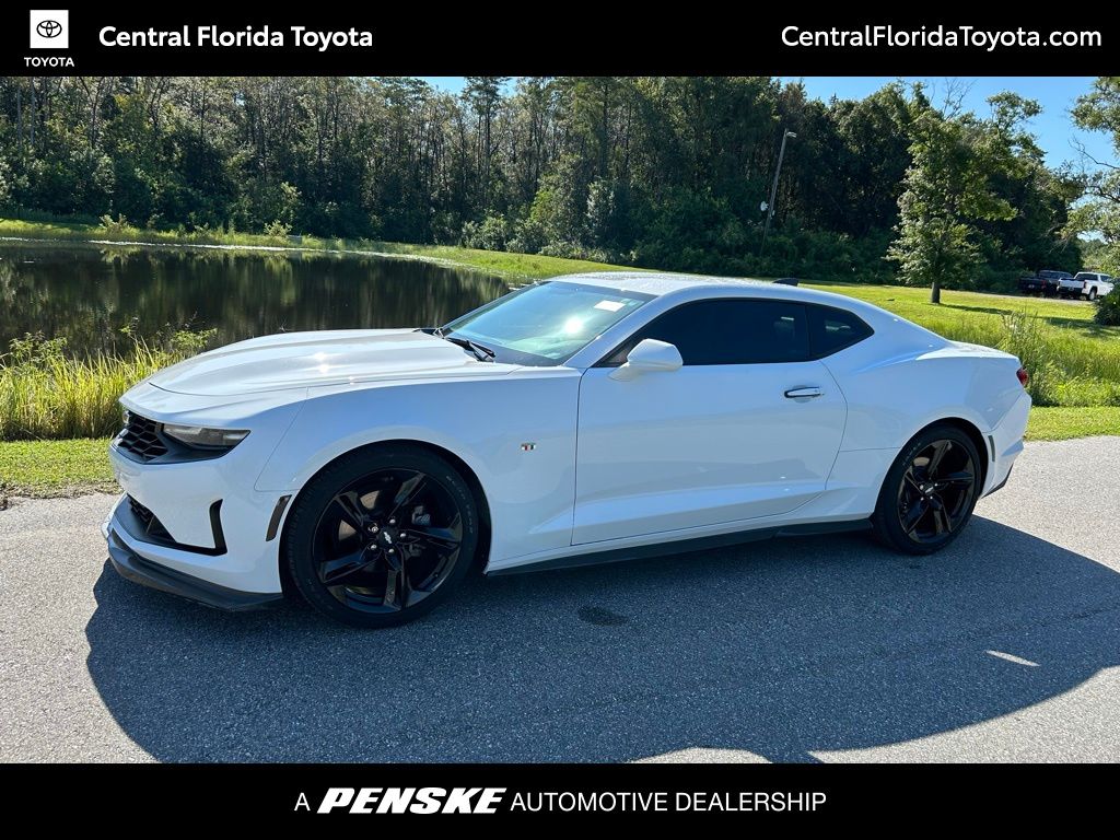 Thumbnail: 2019 Chevrolet Camaro - 1