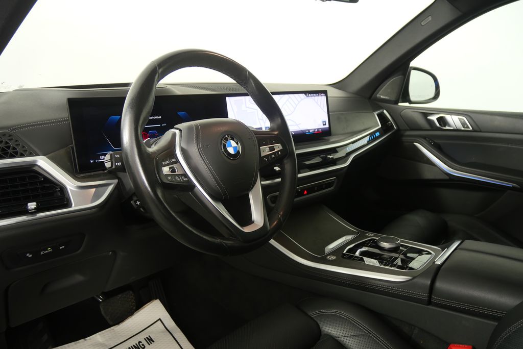 Thumbnail: 2024 BMW X5 - 12