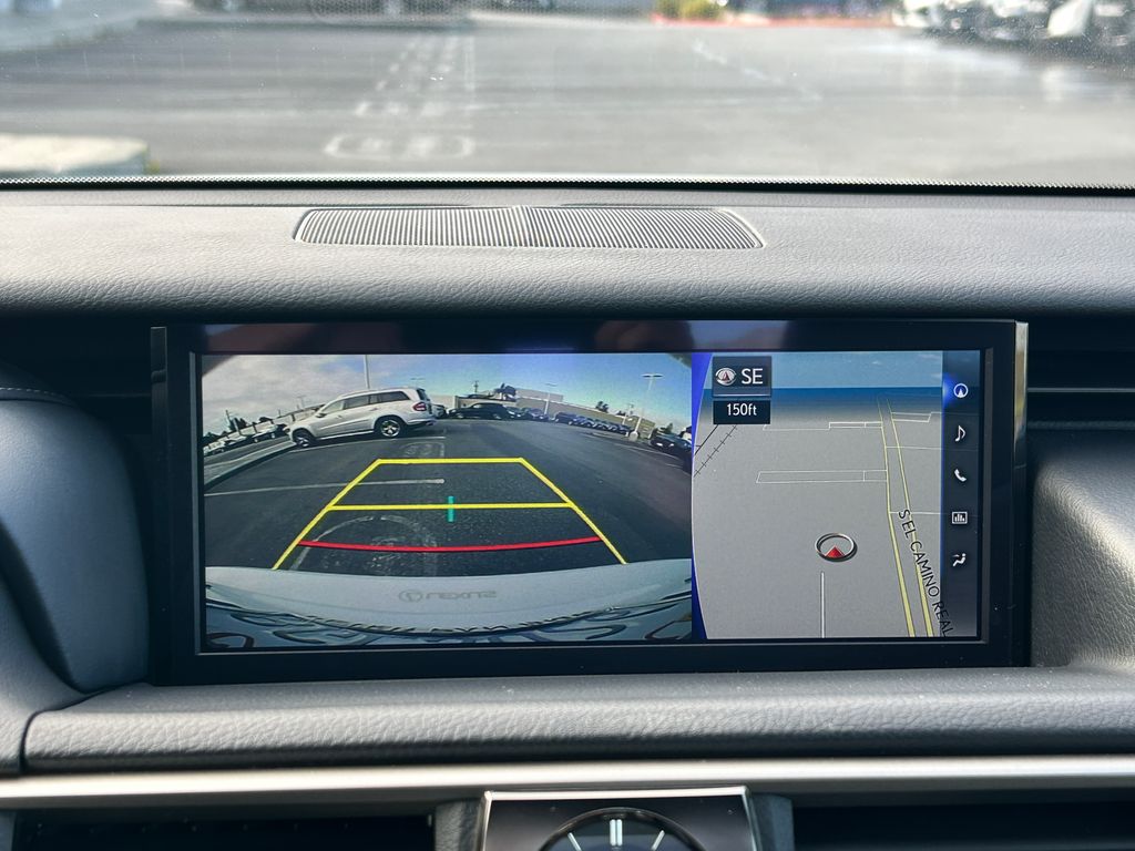 2018 Lexus IS 300 23