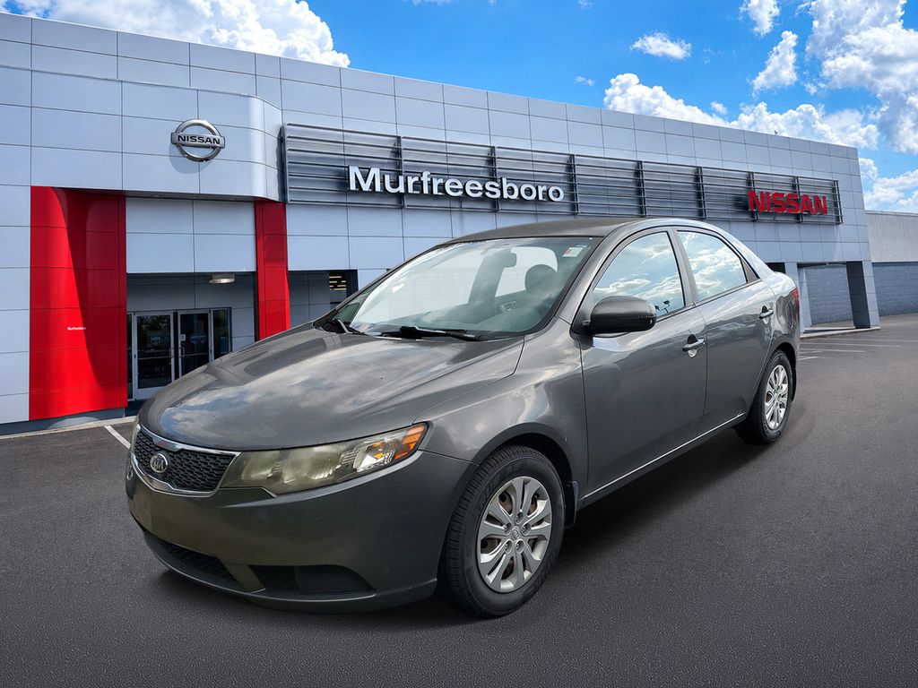 Gunmetal Gray Pearl Metallic 2013 Kia Forte Sedan Front-Wheel Drive 6-Speed Automatic Overdrive