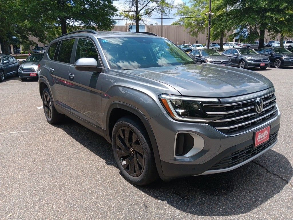 2024 Volkswagen Atlas 2.0T SE w/Technology 7