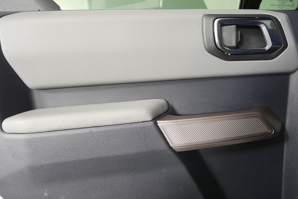 Thumbnail: 2023 Ford Bronco - 13