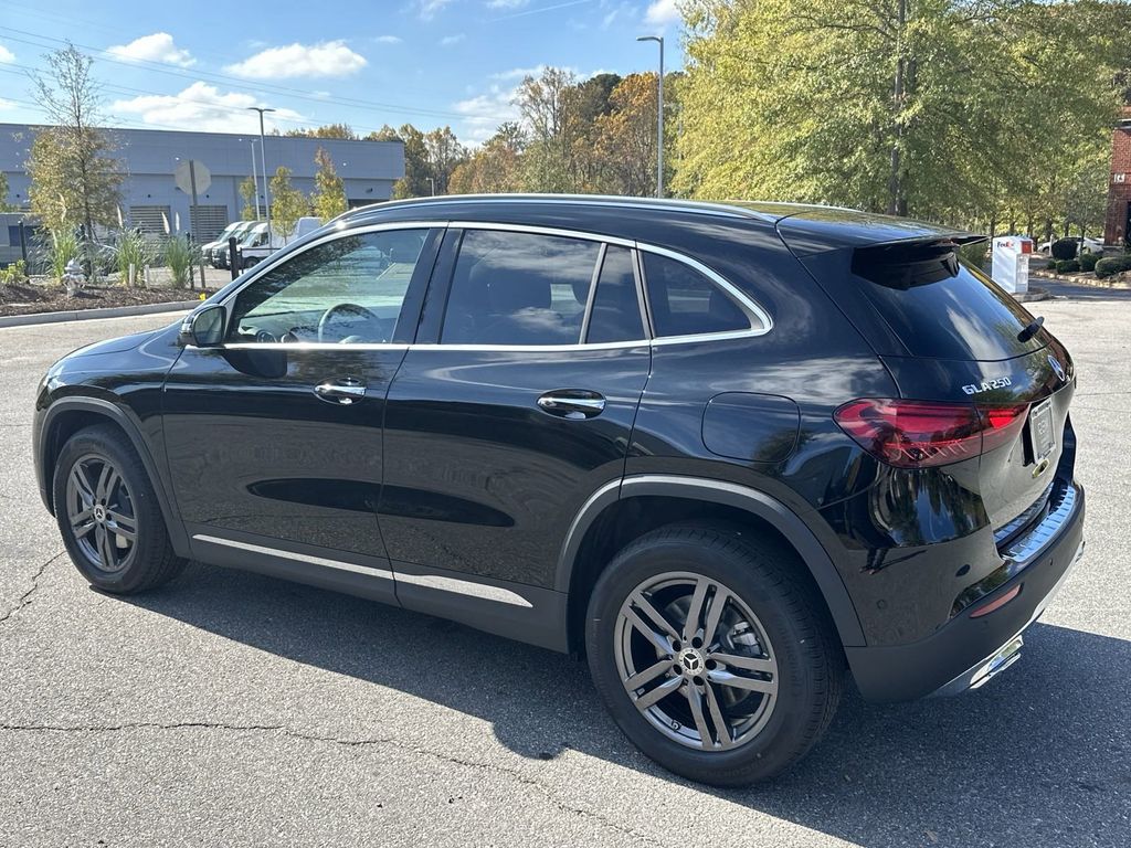 2025 Mercedes-Benz GLA GLA 250 6