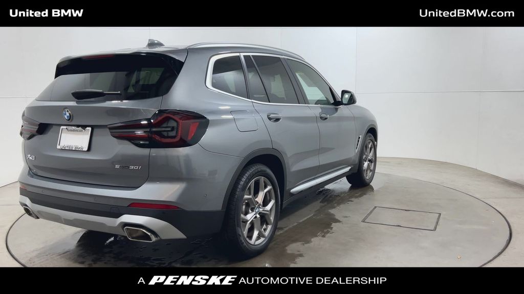 Thumbnail: 2024 BMW X3 - 8