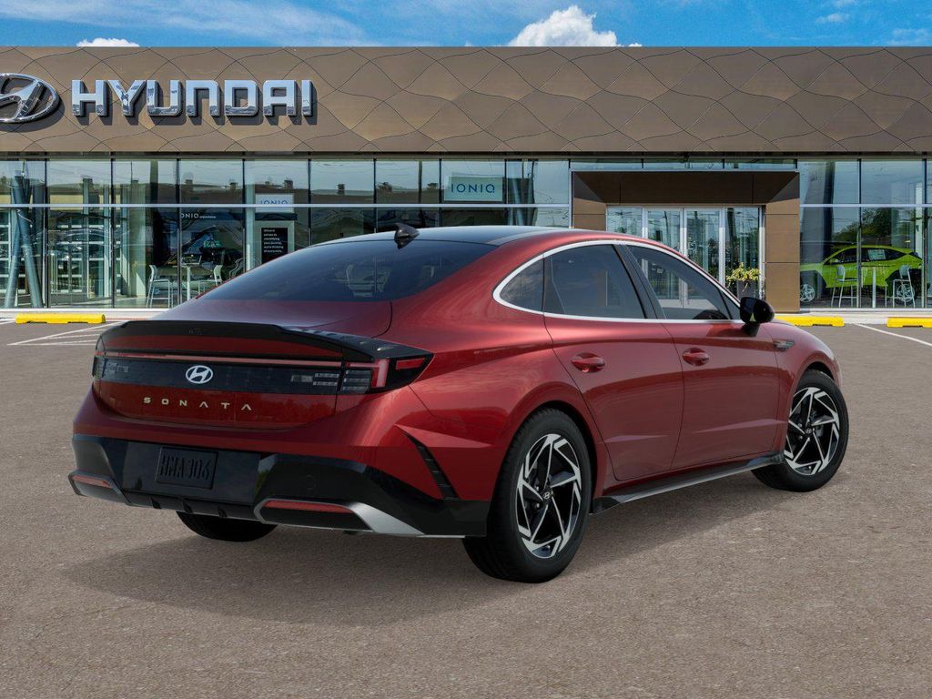 Thumbnail: 2025 Hyundai Sonata - 4