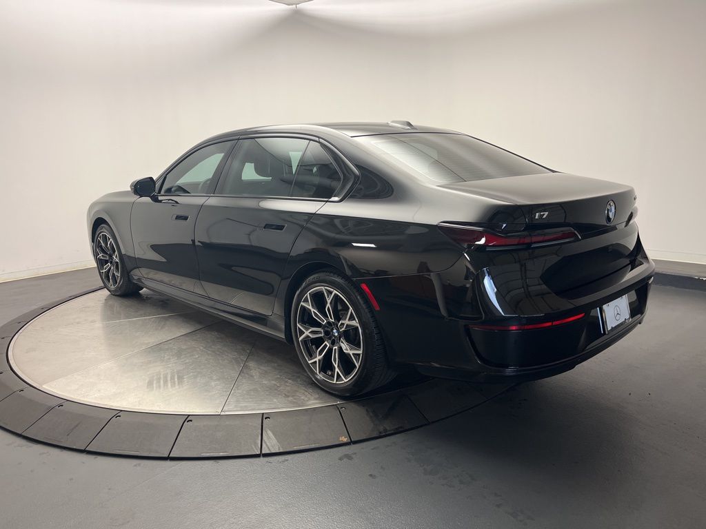 Thumbnail: 2024 BMW i7 - 5