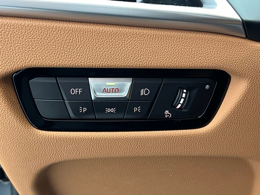 Thumbnail: 2025 BMW 3 Series - 20