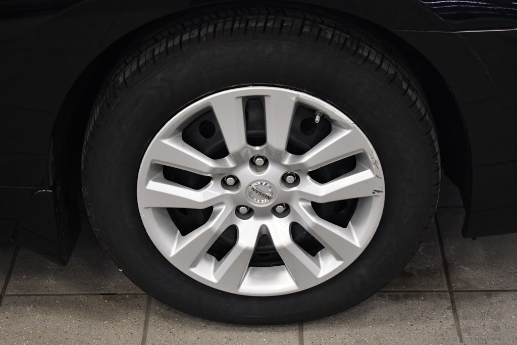 Thumbnail: 2014 Nissan Altima - 13