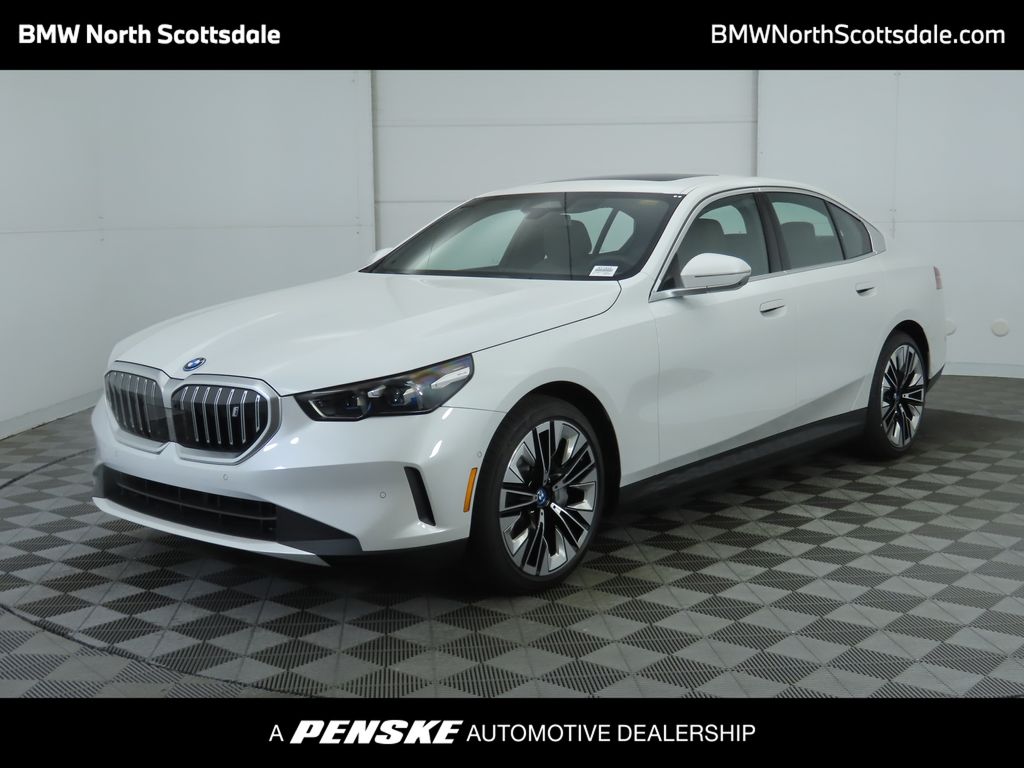 2025 BMW i5 eDrive40 -
                Phoenix, AZ