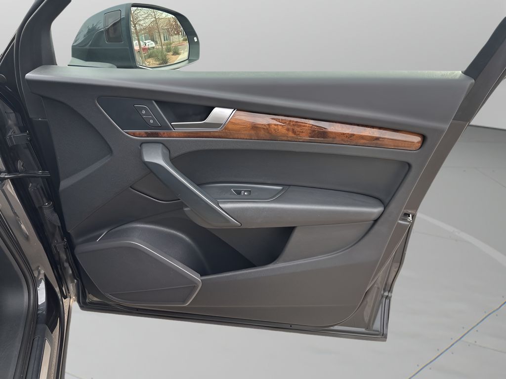 Used Car 2018 Audi Q5  2.0t For Sale Under $20,000 In Austin, Texas