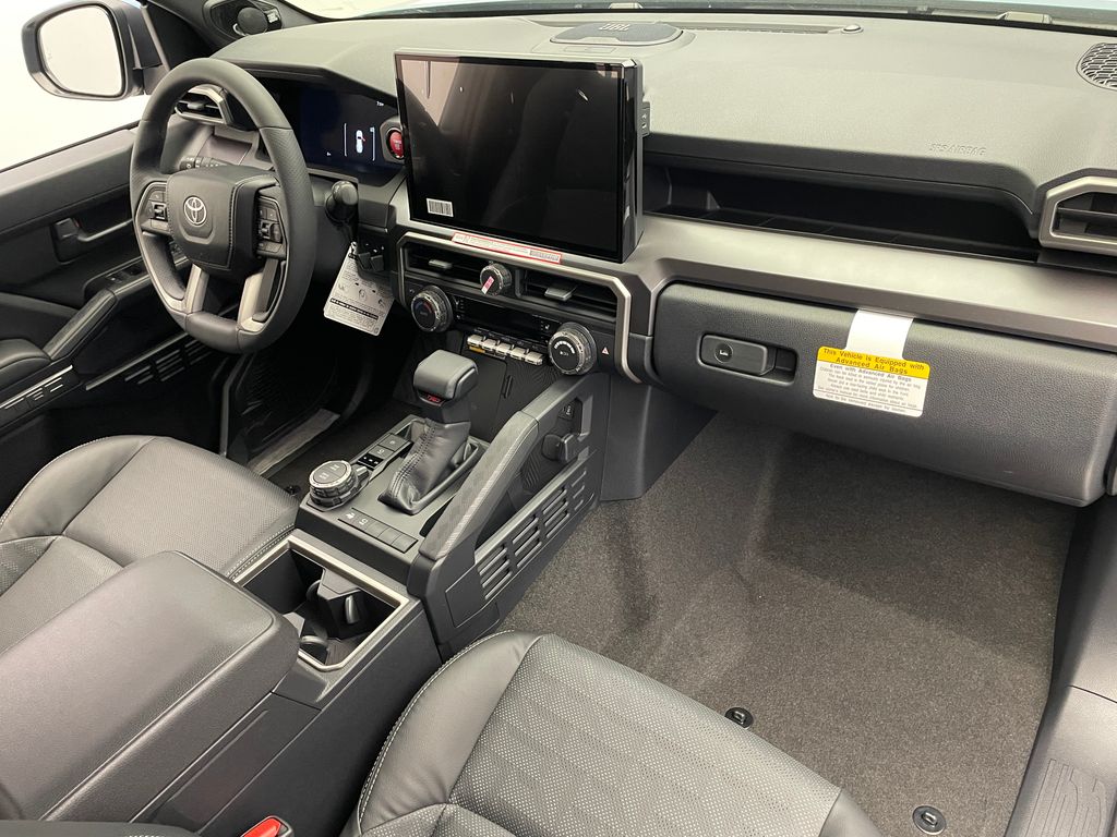 Thumbnail: 2025 Toyota 4Runner - 16